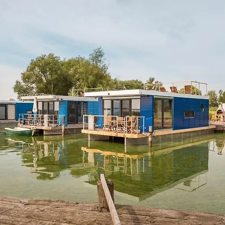 Hafenresort Karnin - Hausboot Pit Apartamento