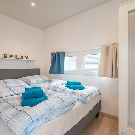 Apartamento Hafenresort Karnin - Hausboot Pit Karnin (Usedom)